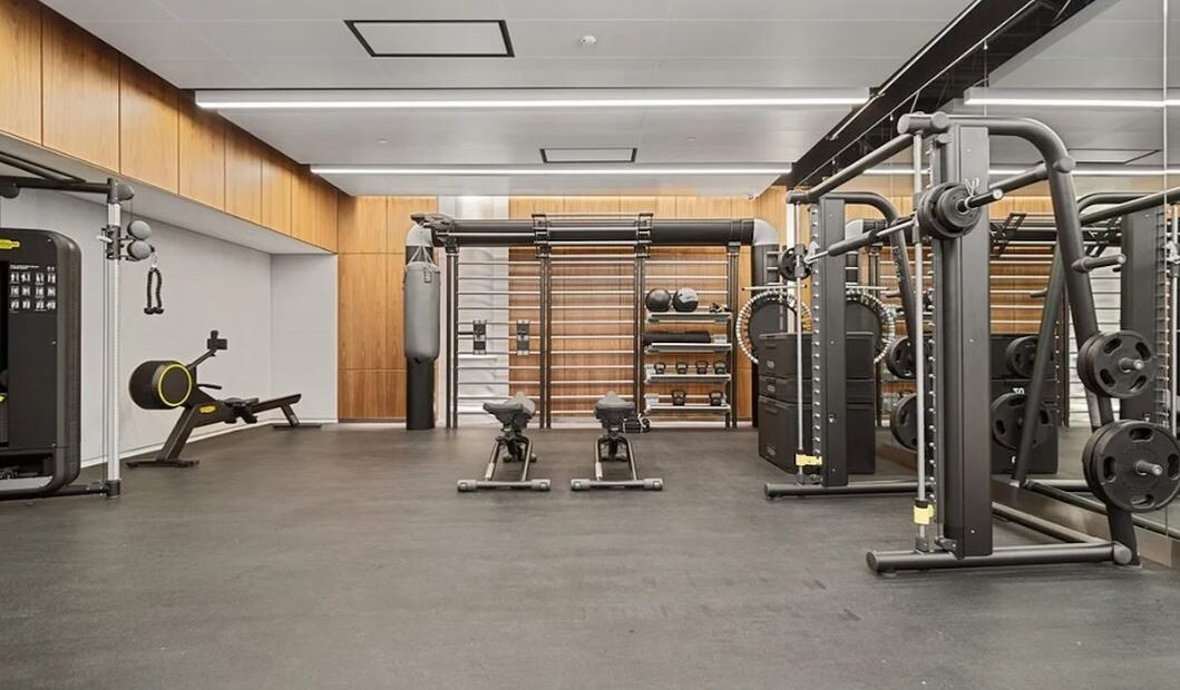 Amazing open layout on Greenwich Street in West Village