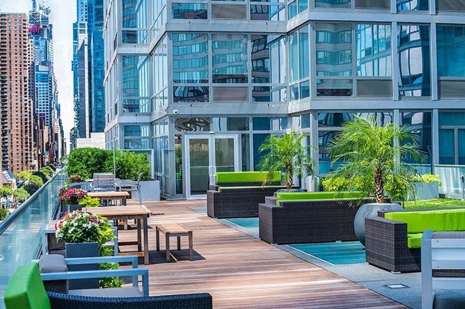 Amazing open layout on West 42nd Street in Hell’s Kitchen