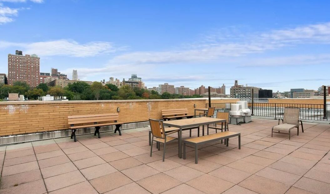 Amazing 1 bed on Manhattan Avenue in South Harlem