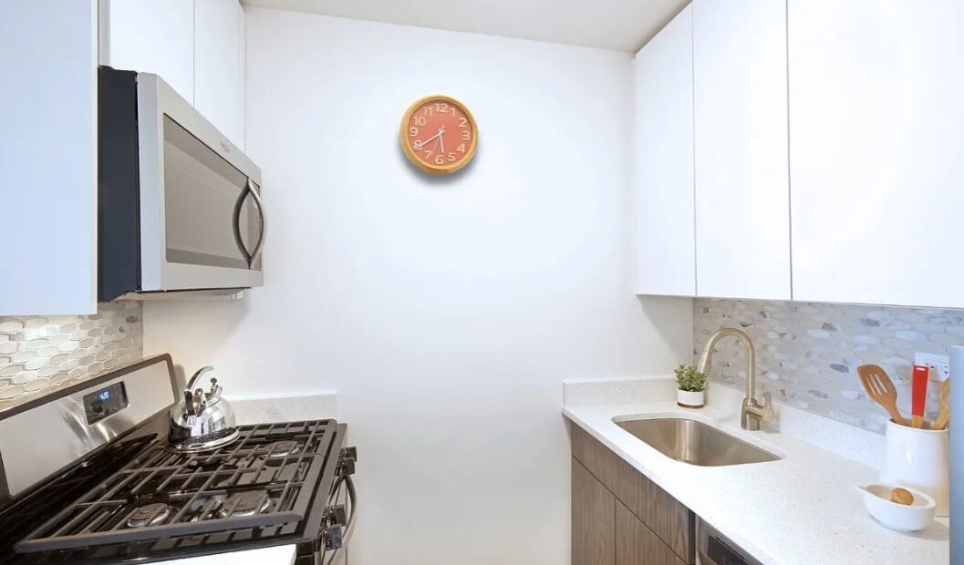 Amazing open layout on East 34th Street in Kips Bay