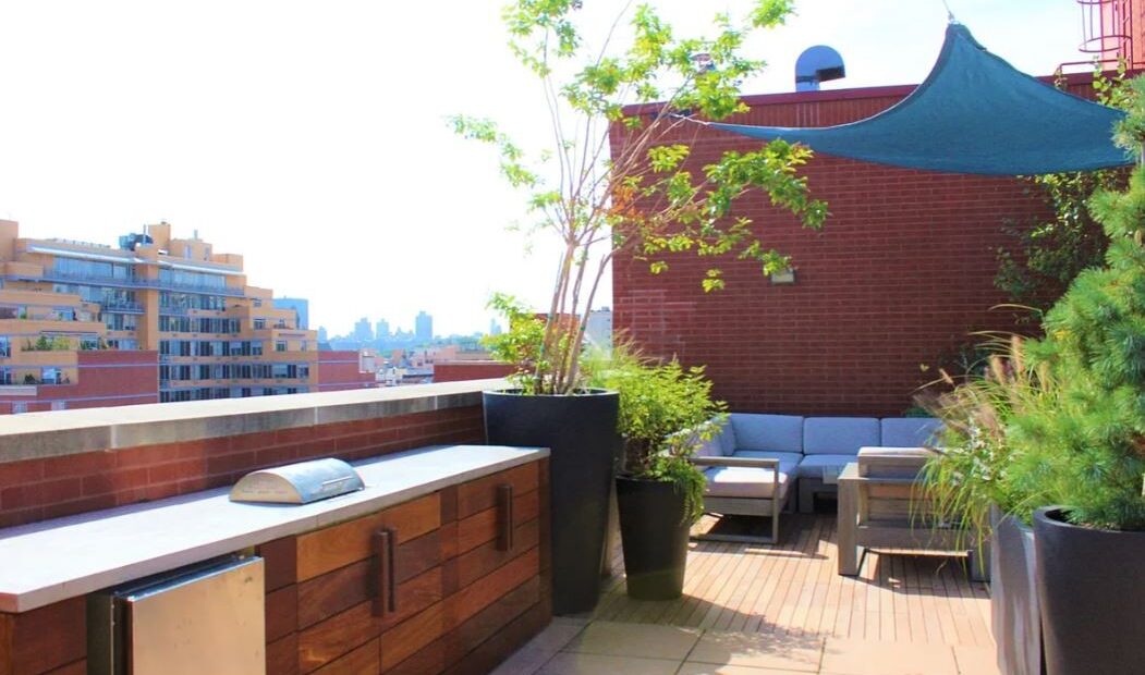 Amazing open layout on Manhattan Avenue in South Harlem
