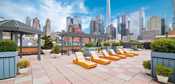 Amazing Studio on West 53rd Street in Hell’s Kitchen