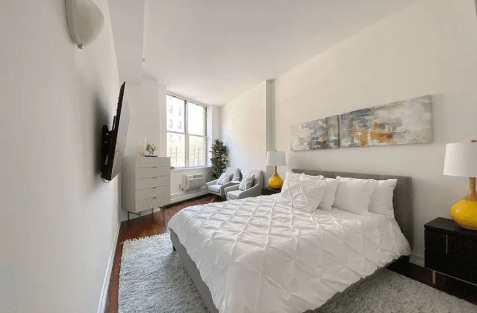 Amazing 2 bed on Saint Nicholas Avenue in South Harlem