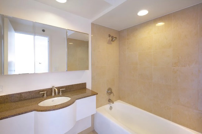 Amazing Studio on East 34th Street in Kips Bay