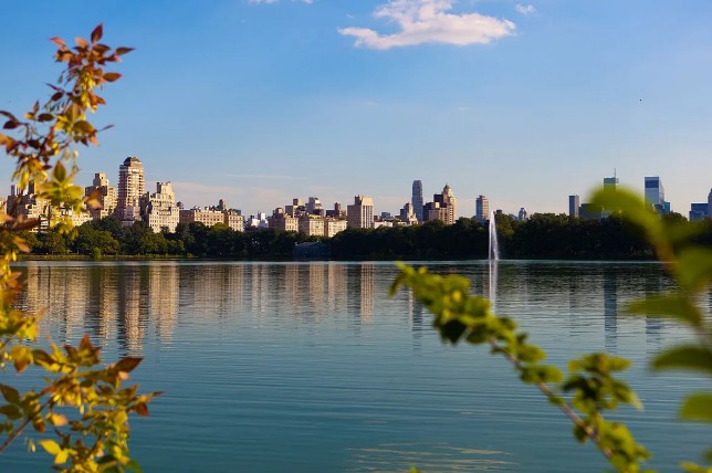Amazing 2 bed on West 90th Street in Upper West Side
