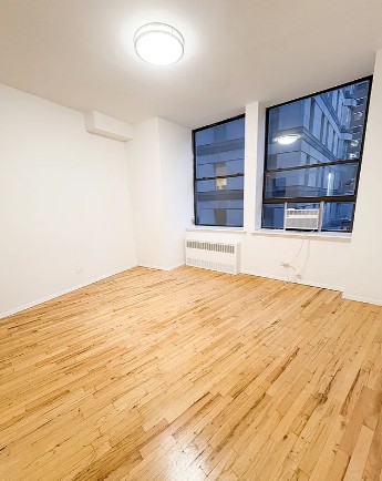 Amazing 3 bed on Beaver Street in Financial District