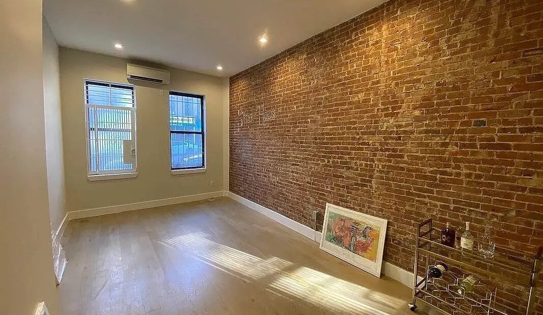 Luxury 1BR Duplex w/ Soaring Ceilings & Rooftop | Steps to G Train | Clinton Hill