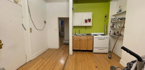 High Ceiling 2 bedrooms no fee