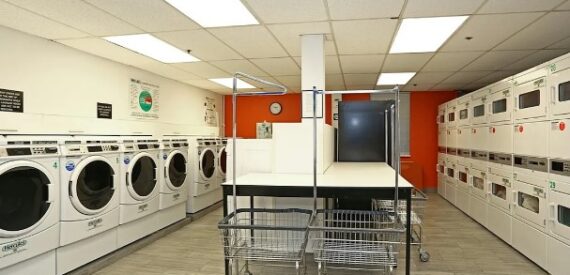 Amazing Studio on West 53rd Street in Hell’s Kitchen