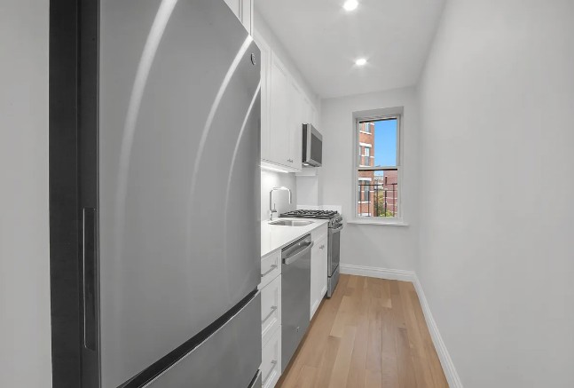Amazing Studio on Greenwich Street in West Village