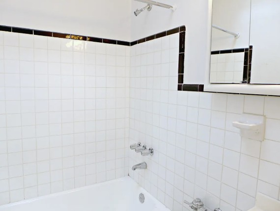 Amazing studio on East 55th Street in Sutton place