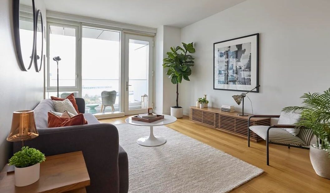 Amazing 1 bed on West 57th Street in Hell’s Kitchen