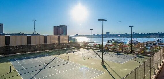 Amazing 1 bed on West 42th Street in Hell’s Kitchen