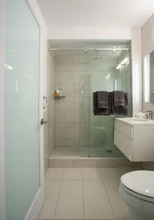 Amazing Studio on West 50th Street in Hell’s Kitchen