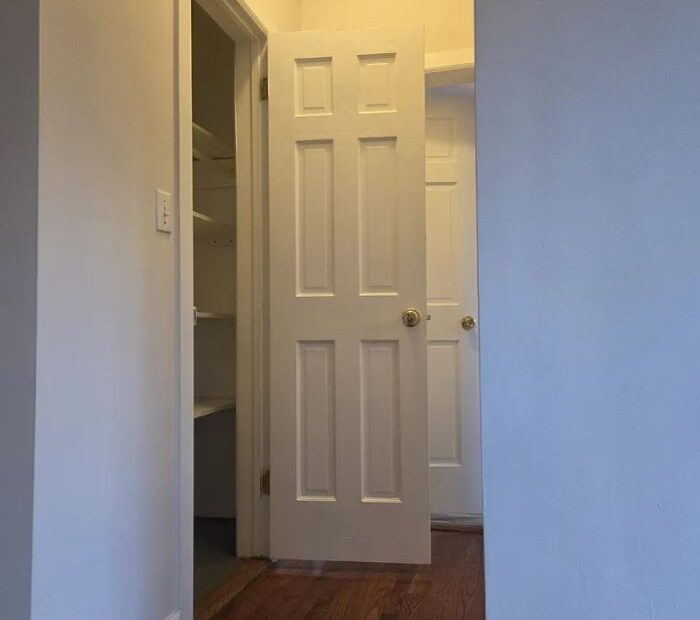 Amazing 1 bed on West 106th Street in Manhattan Valley