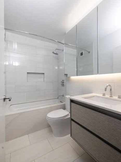 Amazing 1 bed on West End Avenue in Upper West Side
