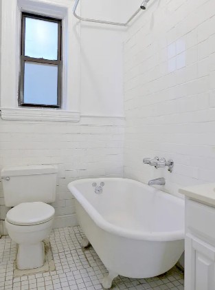 Amazing 3 bed on Claremont Avenue in Morningside Heights
