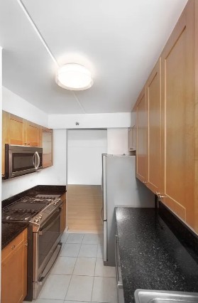 Amazing 2 bed on West 30th Street in Hudson Yards