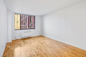 Amazing 2 bed on West 90th Street in Upper West Side