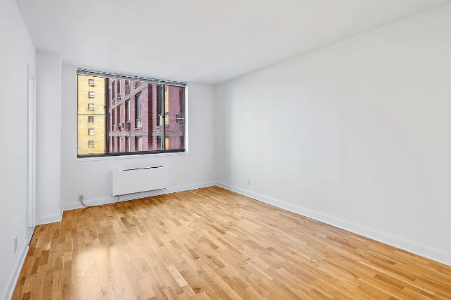 Amazing 2 bed on West 90th Street in Upper West Side