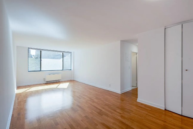 Amazing 2 bed on West 90th Street in Upper West Side