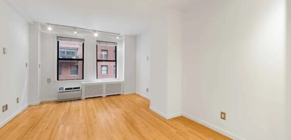 Amazing 1 bed on West 58th Street in Midtown