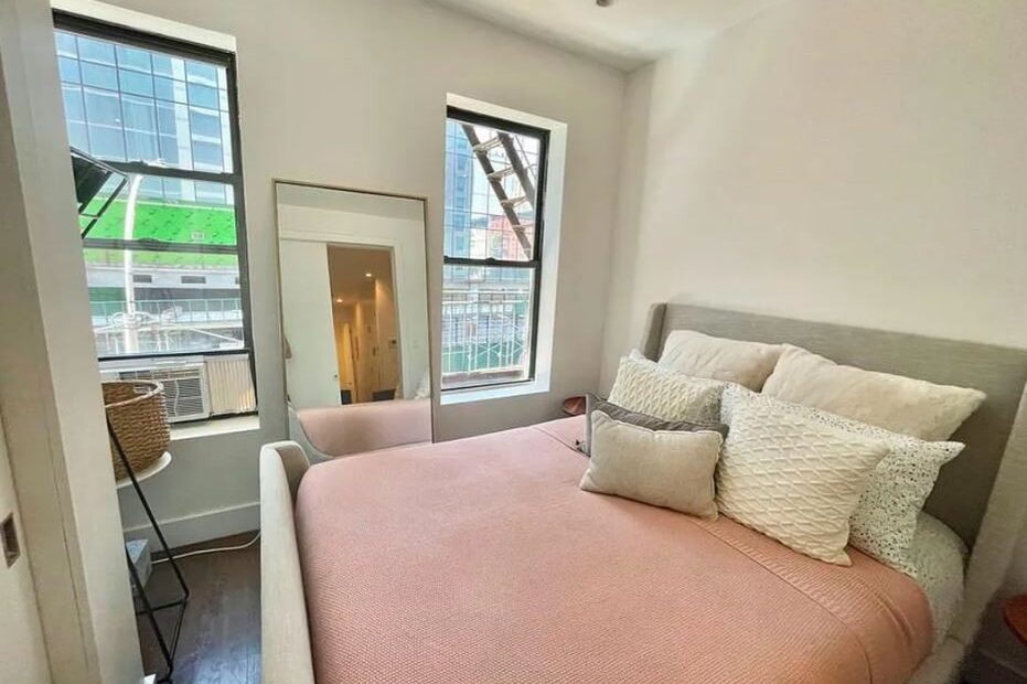 Amazing 1 bed on 10th Avenue in Hudson Yards