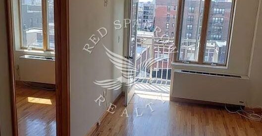 Amazing 1 bed on 28th Avenue in Astoria