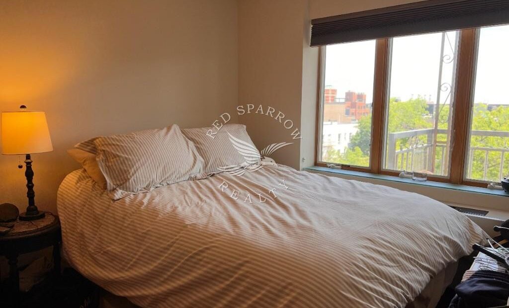 Amazing 1 bed on 28th Avenue in Astoria