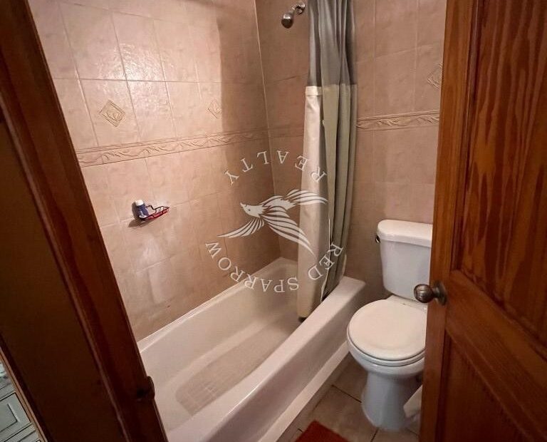 Amazing 1 bed on 28th Avenue in Astoria