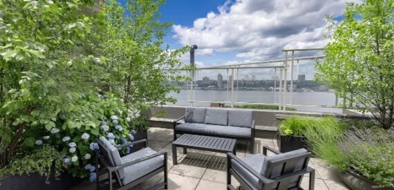 Amazing 2 bed on West End Avenue in upper west side