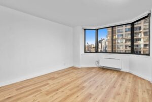 Amazing 2 bed on West 90th Street in Upper West Side