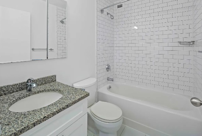 Amazing 2 bed on West 90th Street in Upper West Side