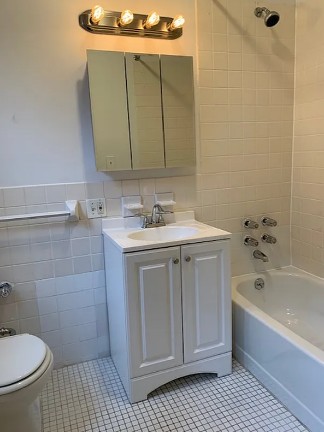 Amazing 1 bed on West 96th Street in Upper West Side