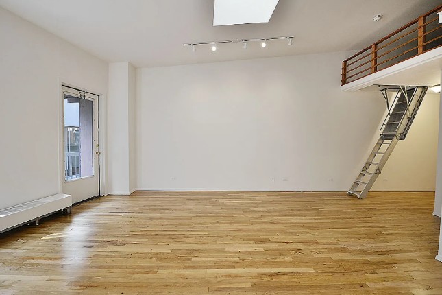 Amazing Studio on Beaver Street in Financial District