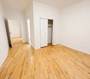 Amazing 3 bed on Beaver Street in Financial District