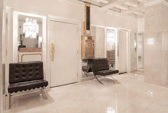 Amazing Studio on West 58th Street in Midtown