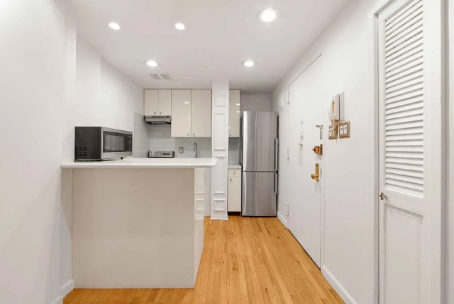 Amazing 1 bed on West 58th Street in Midtown