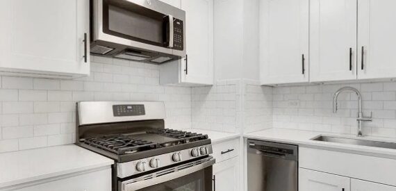 Amazing Studio on Waterside Plaza in Kips Bay