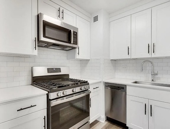 Amazing Studio on Waterside Plaza in Kips Bay