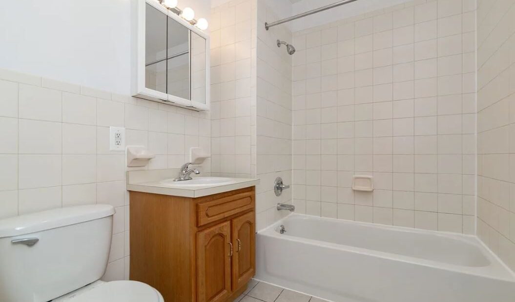 Amazing 2 bed on West 119th Street in South Harlem