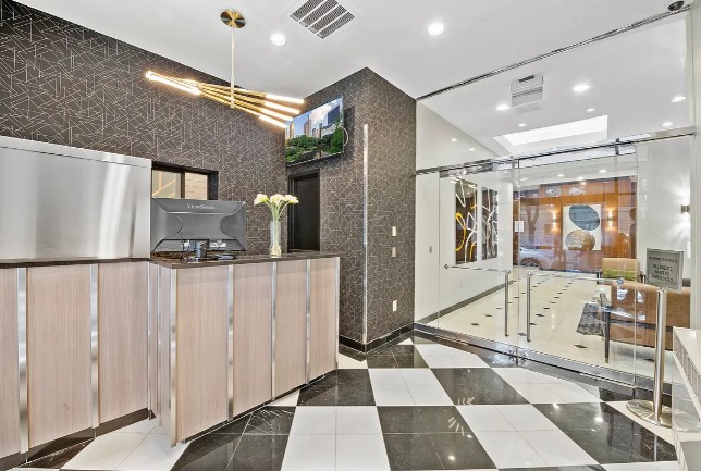 Amazing 2 bed on West 90th Street in Upper West Side