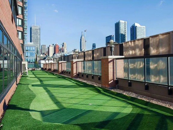 Amazing 2 bed on West 42th Street in Upper Hell’s Kitchen