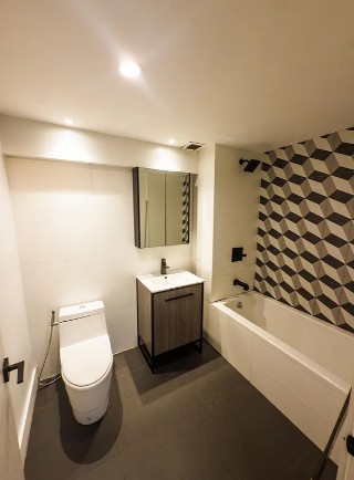 Amazing 2 bed on East 19th Street in Ditmas Park