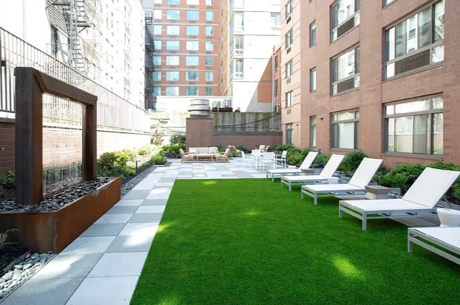 Amazing Studio on West 50th Street in Hell’s Kitchen