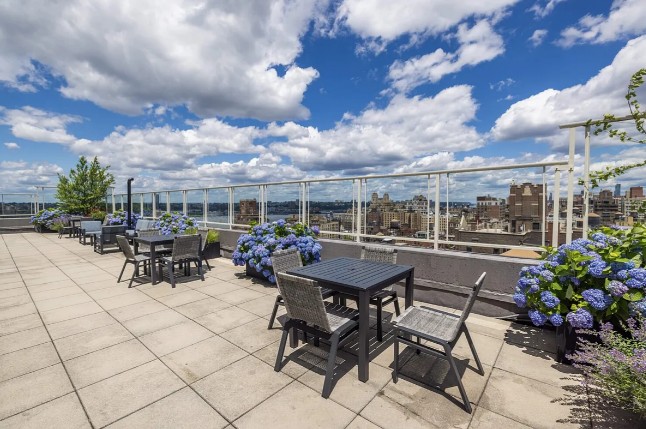 Amazing 2 bed on West End Avenue in upper west side