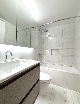 Amazing 1 bed on West 55th Street in Midtown
