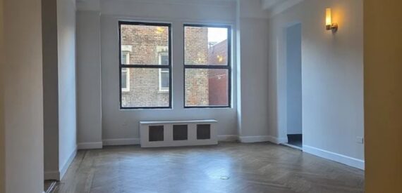Amazing 1 bed on West 106th Street in Manhattan Valley