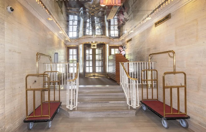 Amazing 1 bed on West 55th Street in Midtown