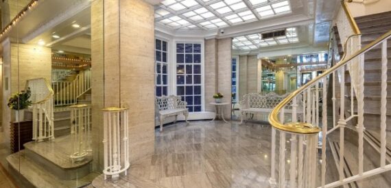 Amazing 1 bed on West 55th Street in Midtown